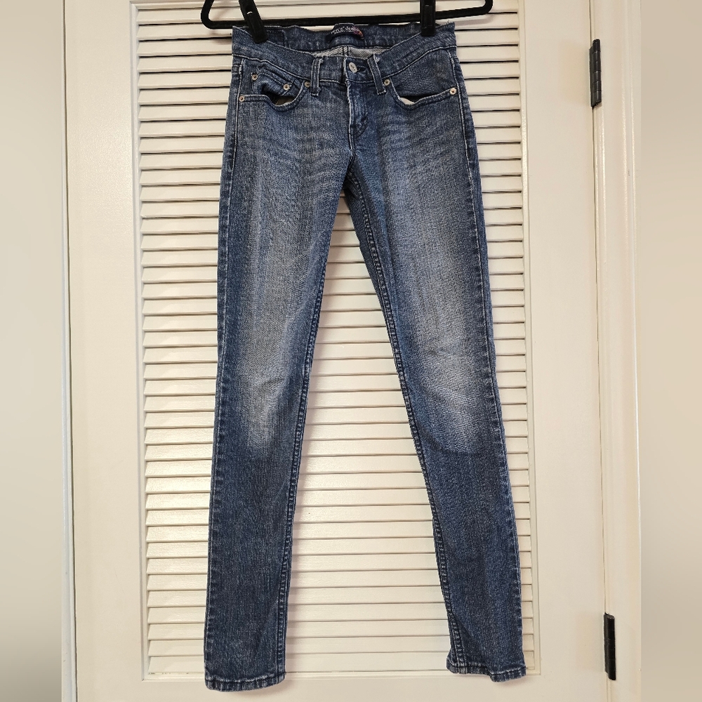 Levi's Jeans - (Juniors) Denim Skinny Cotton Jeans With Pockets